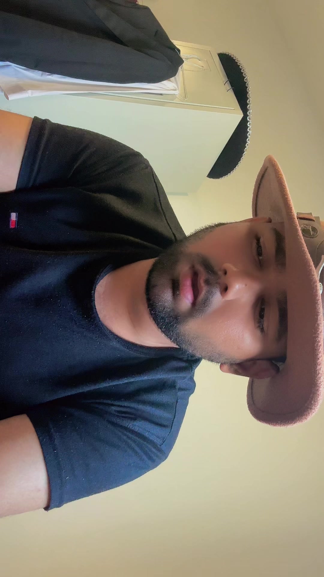 @Usama Mexicano 🇲🇽 ✓⃝