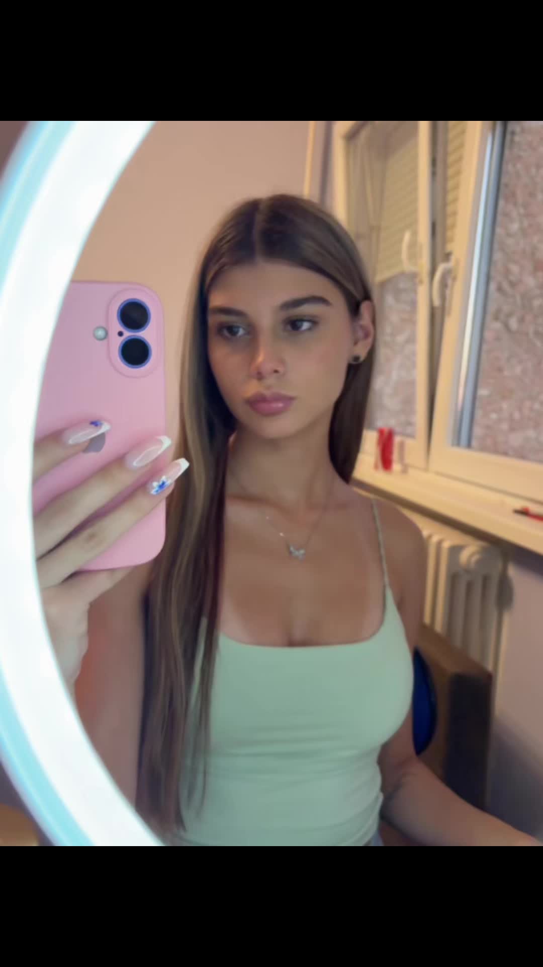 @сара