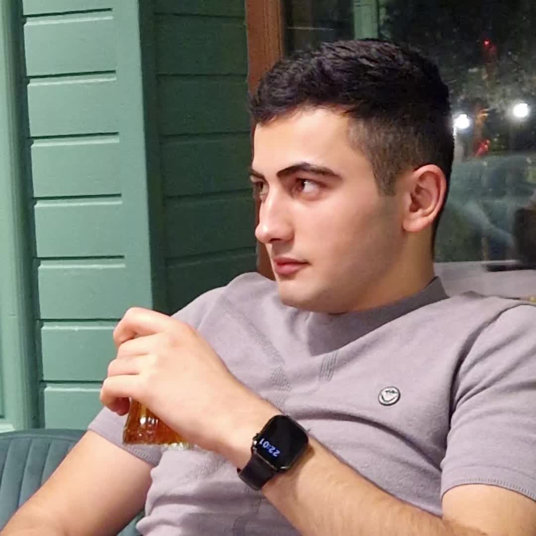 @axadov🐊