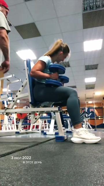 @dominika