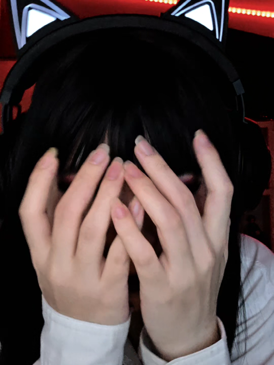 @Maynoh_
