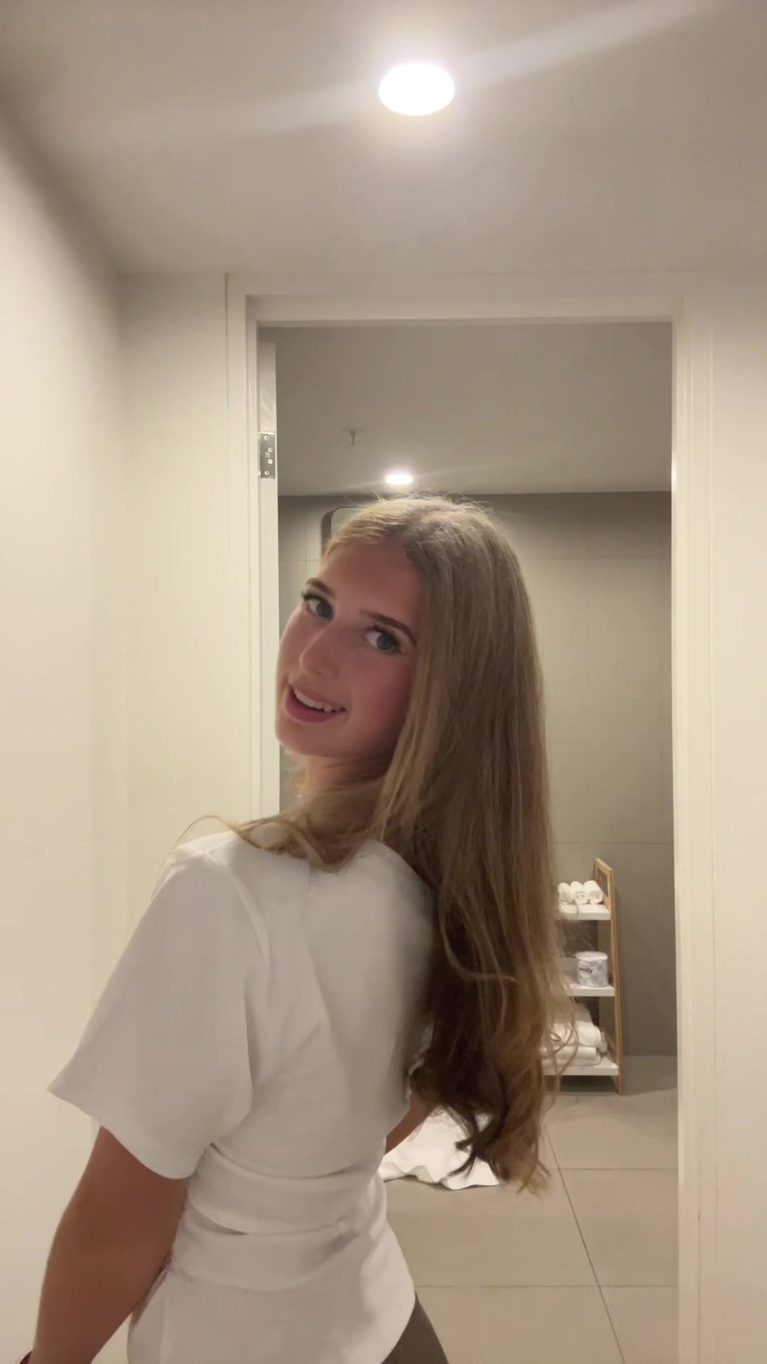 @vunx