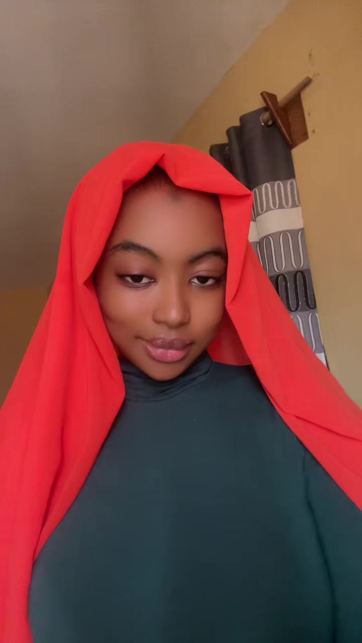 @AïssatouSow🇬🇳