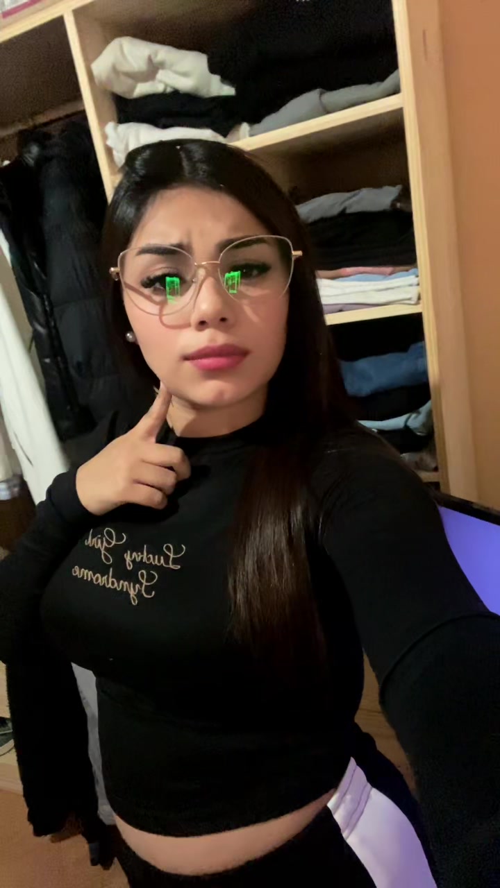 @Mia Castillo