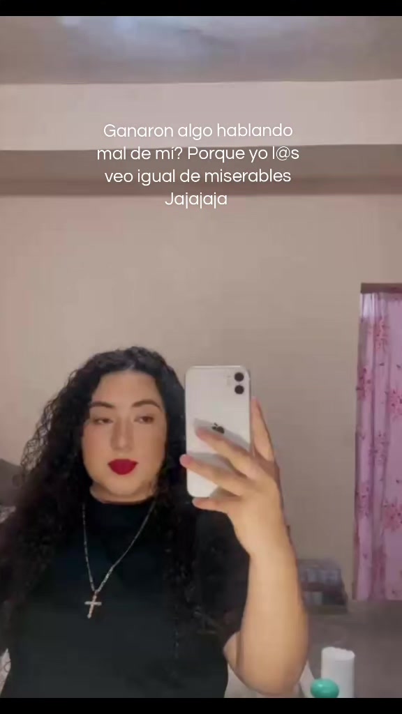 @🧔🏻♀️🫰ديانا هيريرا
