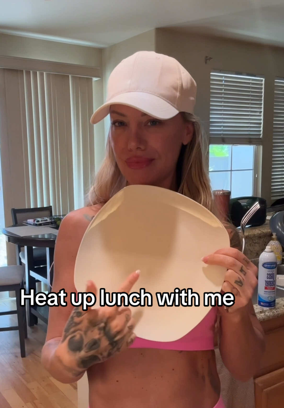 @Mari_Lynn