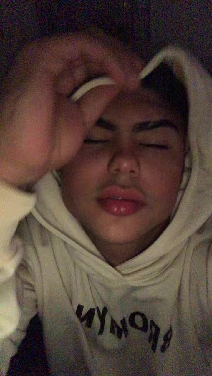 @Alejito ✨