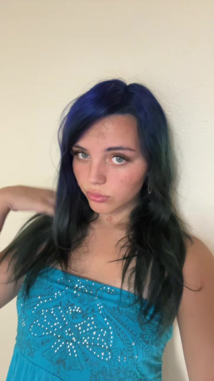 @:З