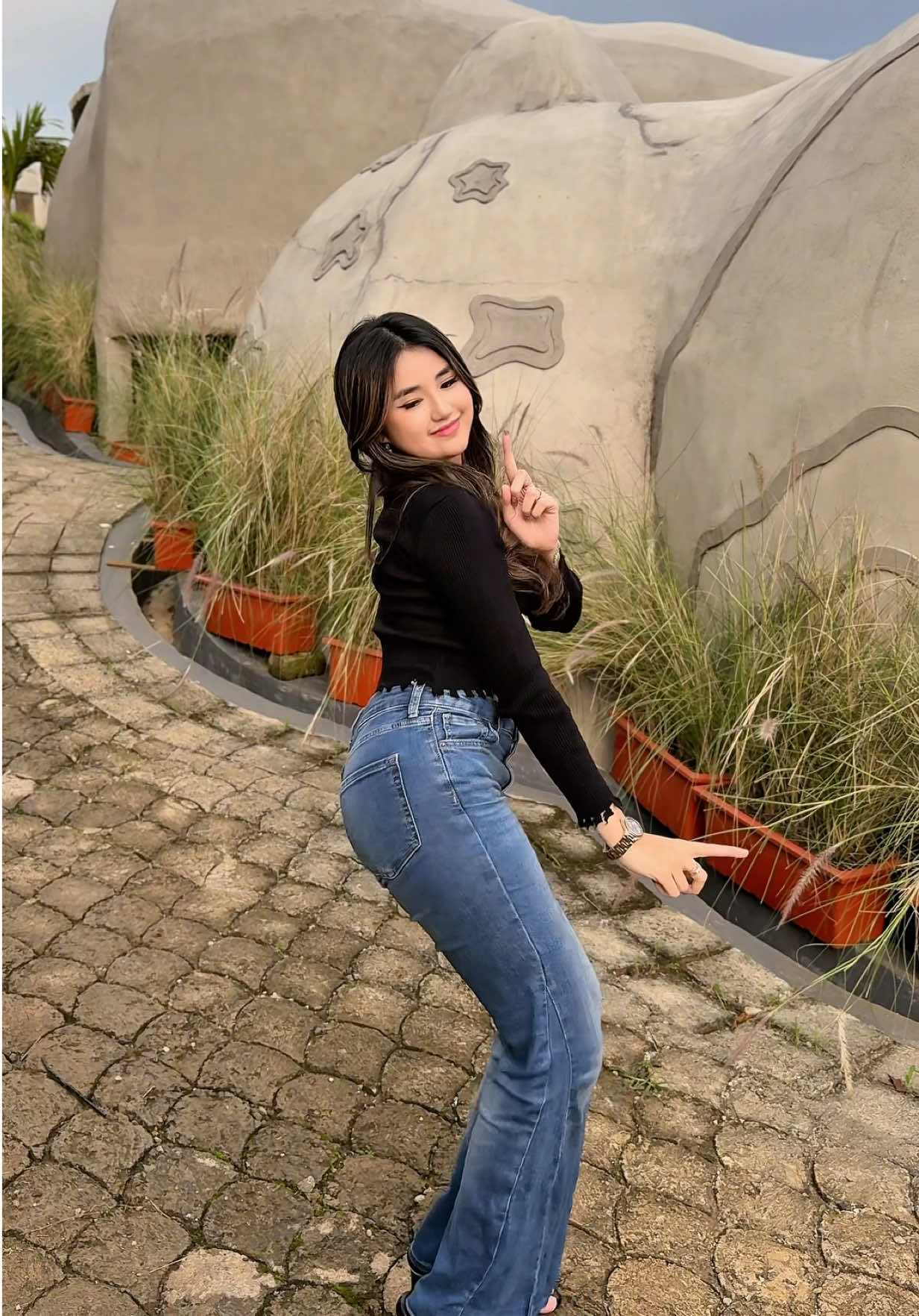 @Cici Geol