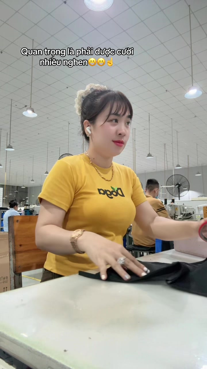 @HUỲNH SÂM