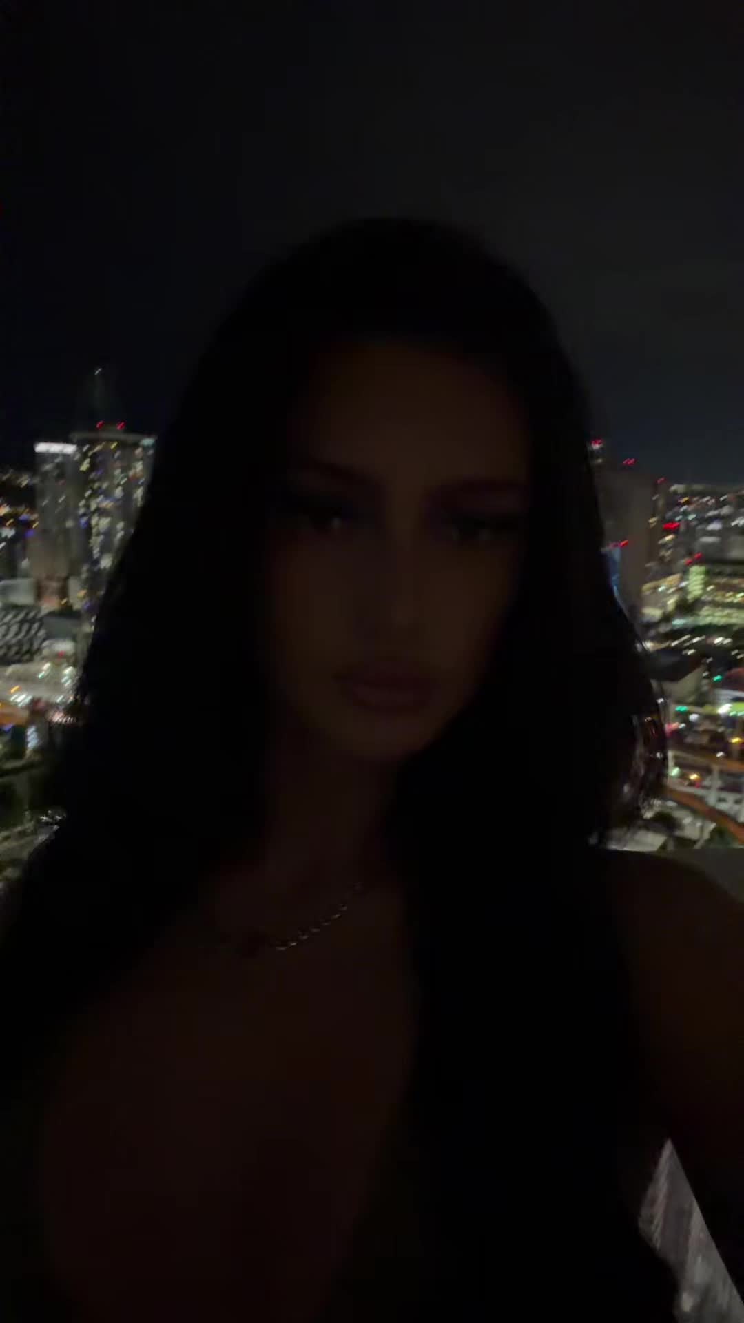 @whosavalolwhat