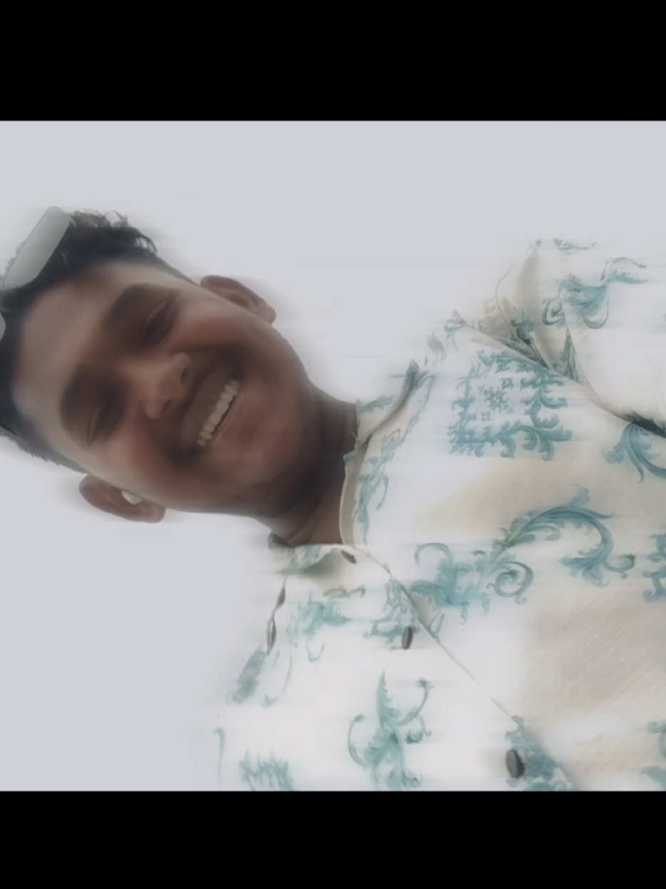 @𝐒Ĩyꫝɱ ╰‿╯