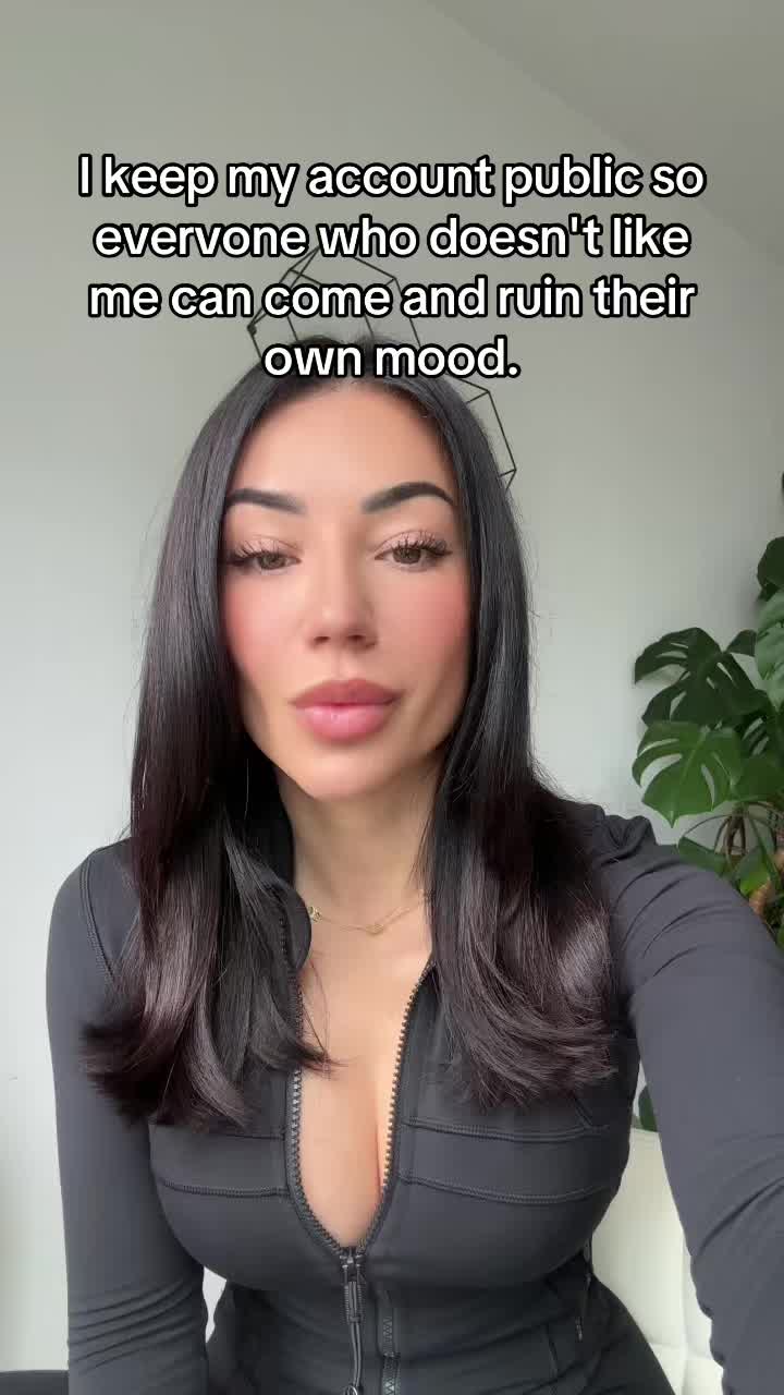 @SonyaBil
