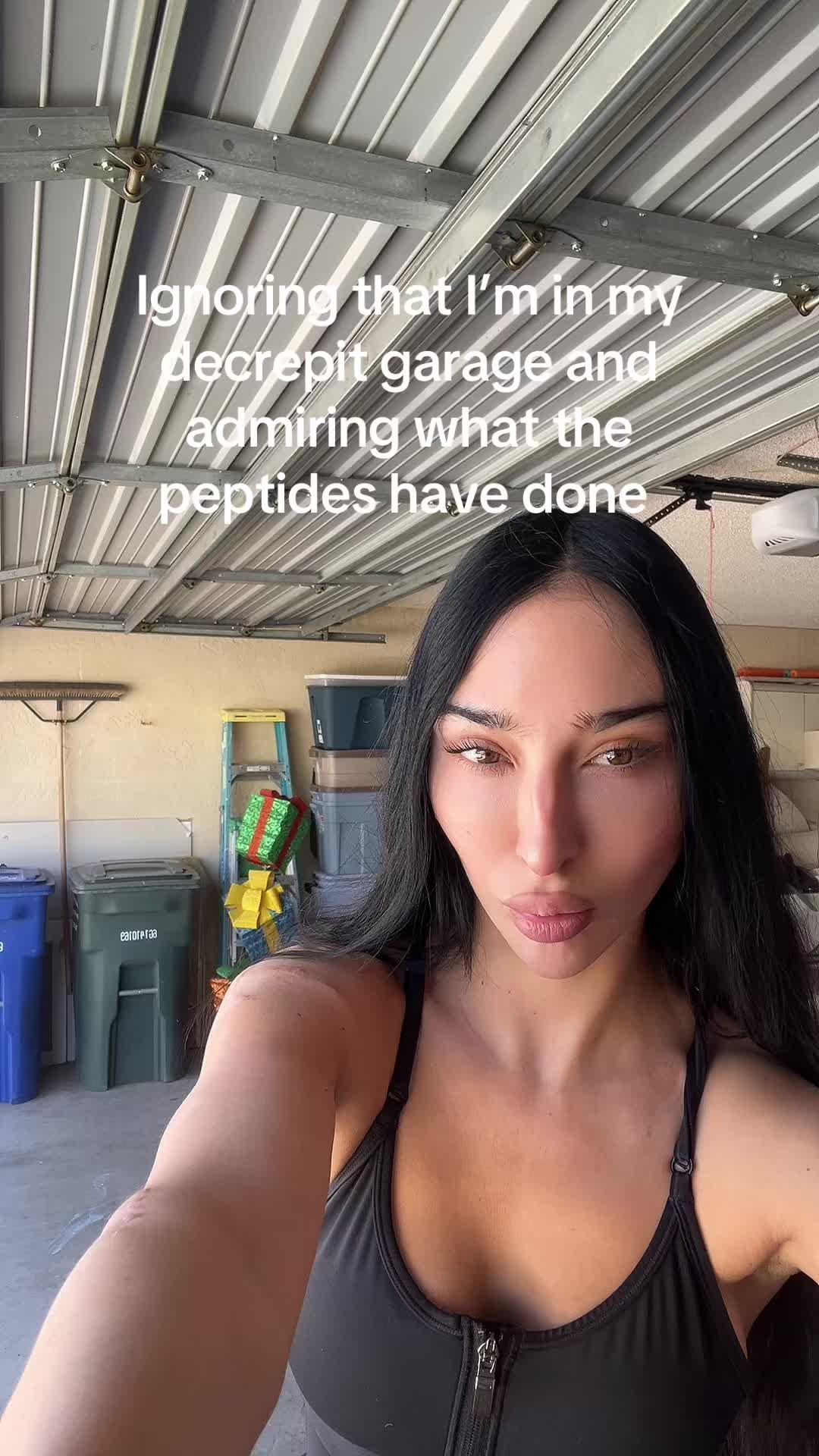 @bydecki
