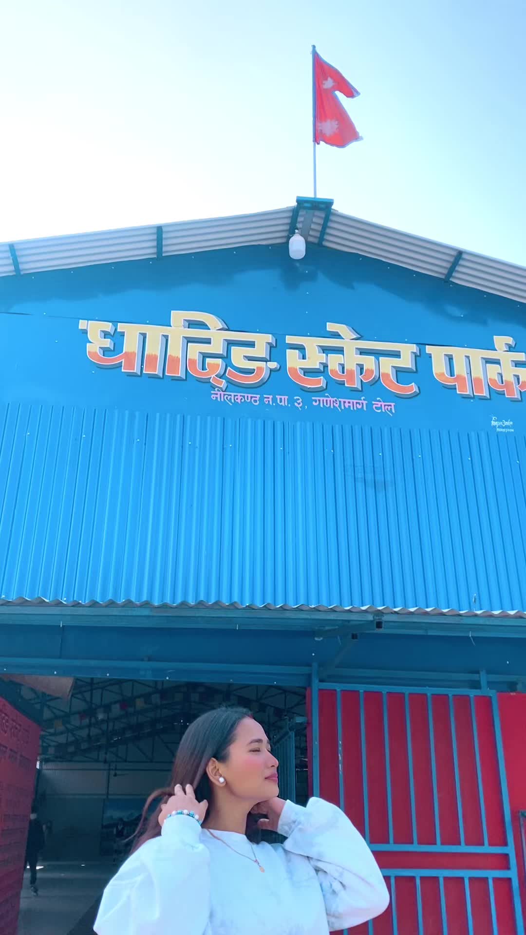 @Meenavlogs