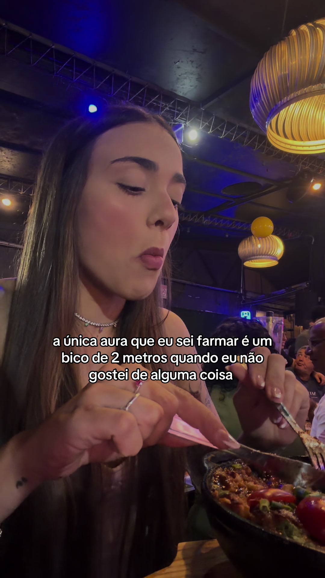 @Naíla