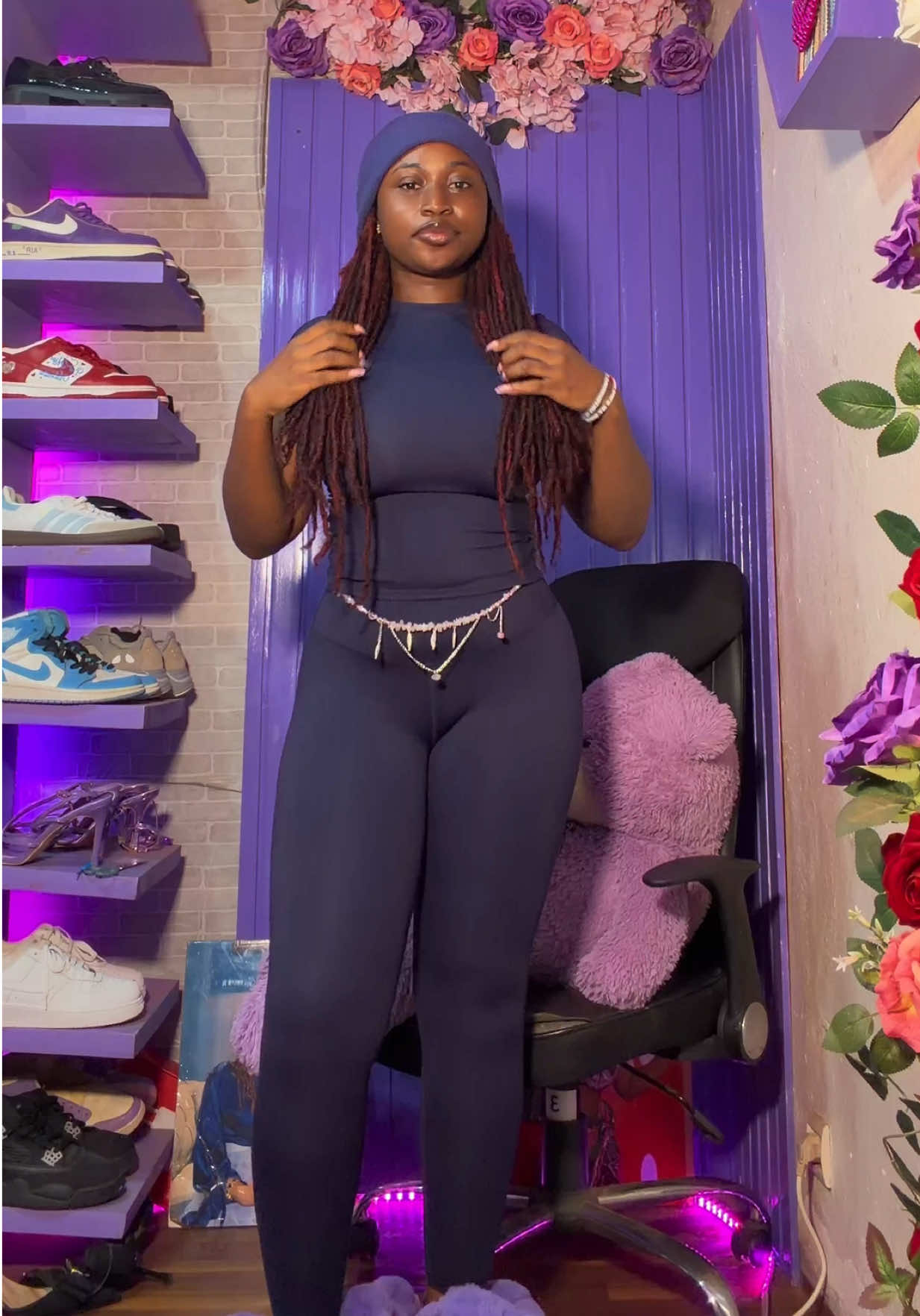 @𝐌𝐈𝐑𝐀𝐂𝐋𝐄💜