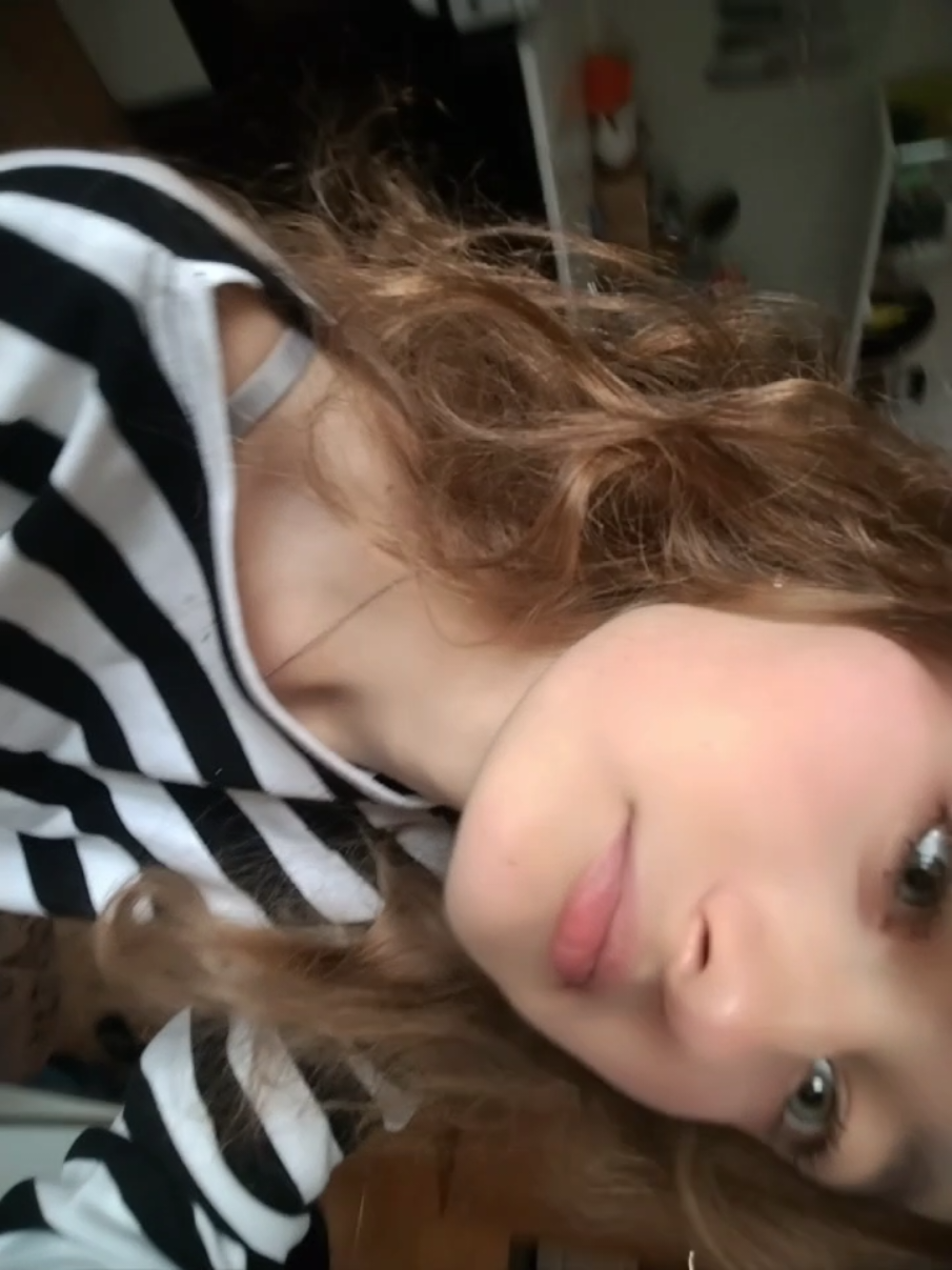 @Орешка🐵