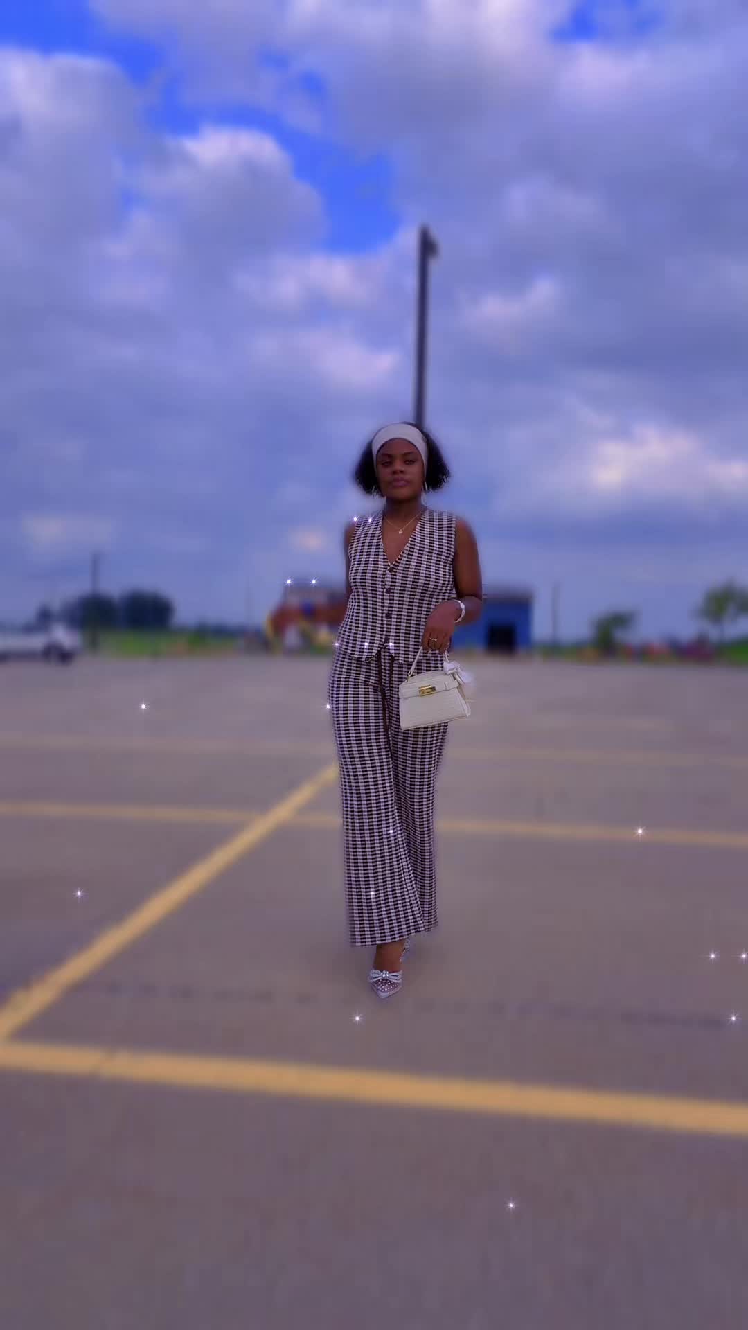 @Zura Mwasi azanga mbanda