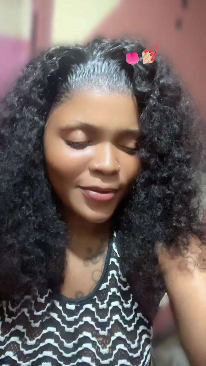 @naomie