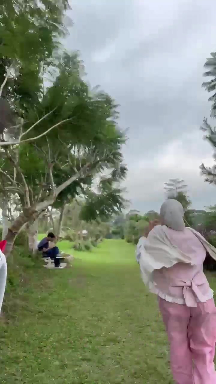 @nisapajril