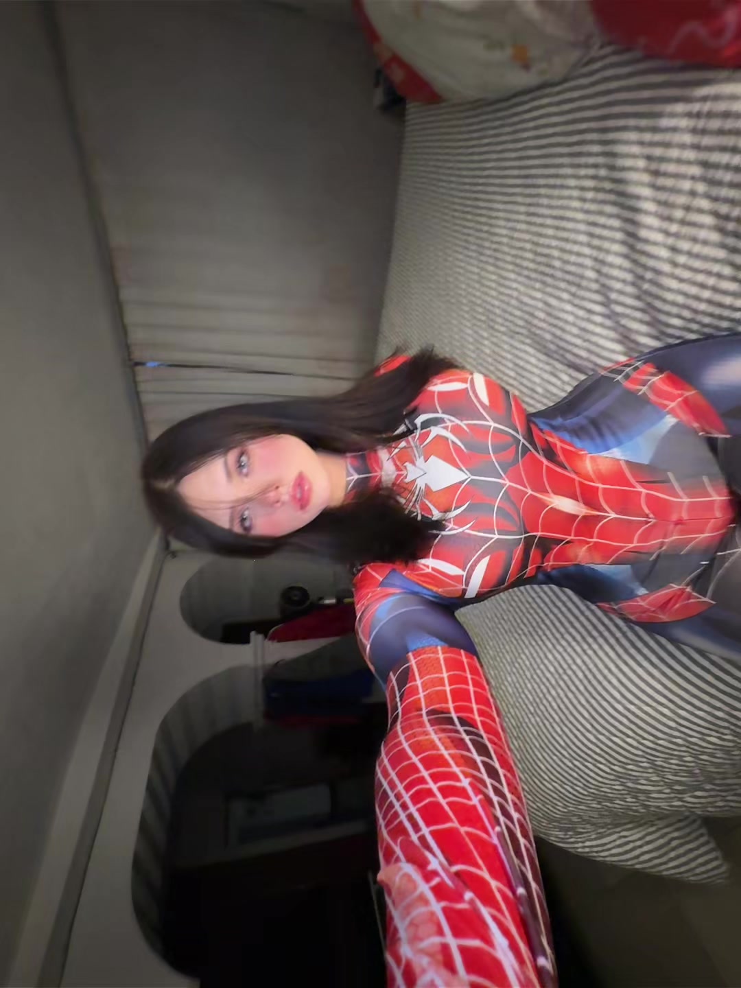 @H🕷️