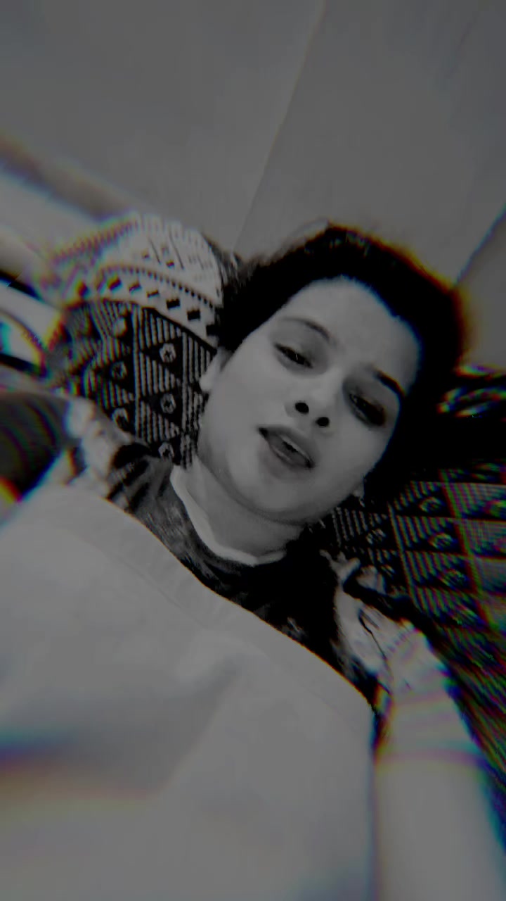 @anilaali 🥰🥰 400 gurop 🤪🤪