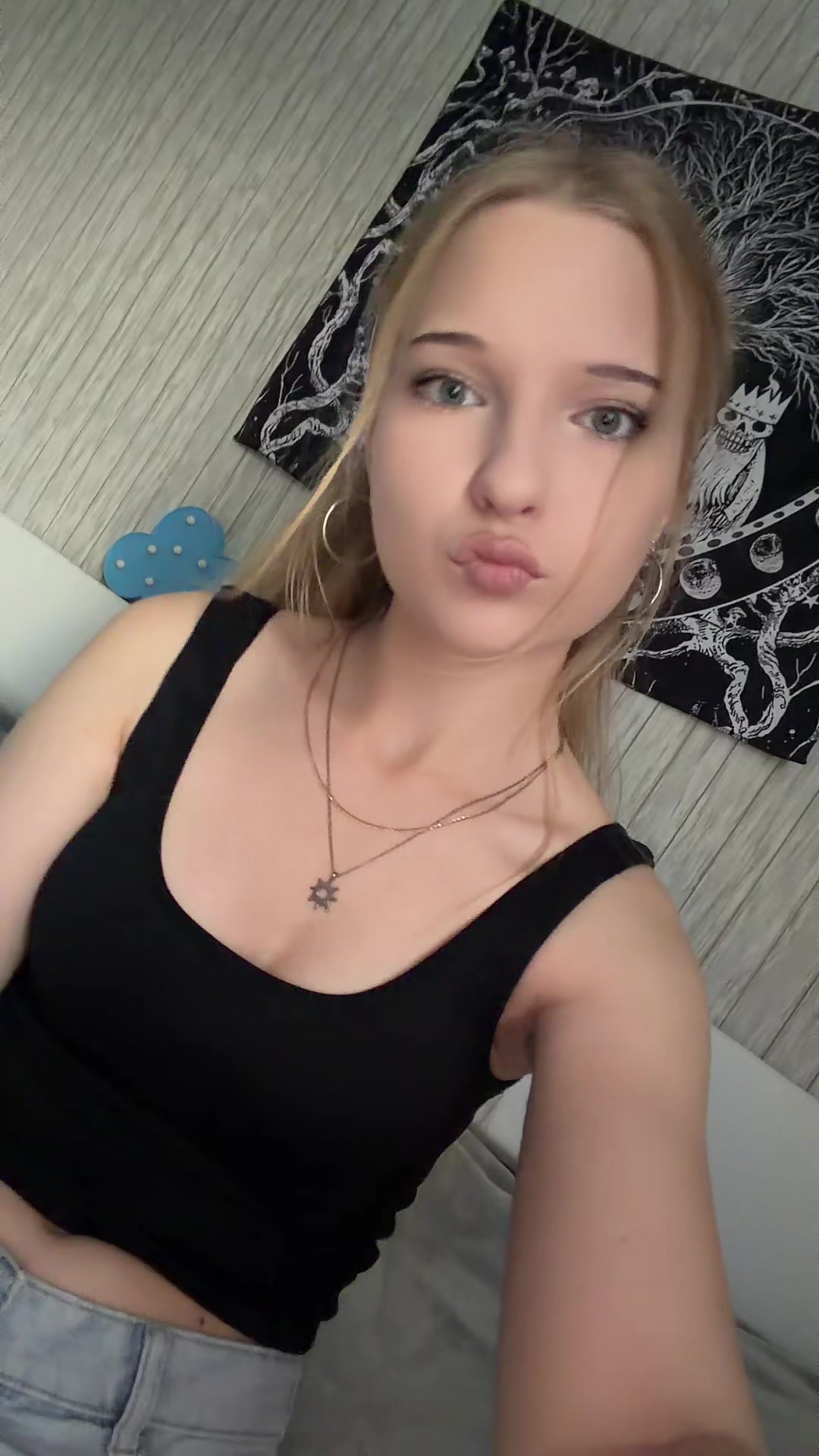 @Ксения🪽