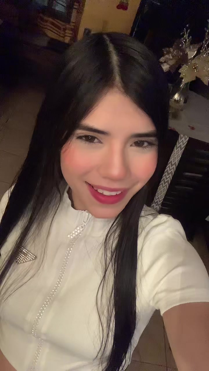 @Dianita🍒