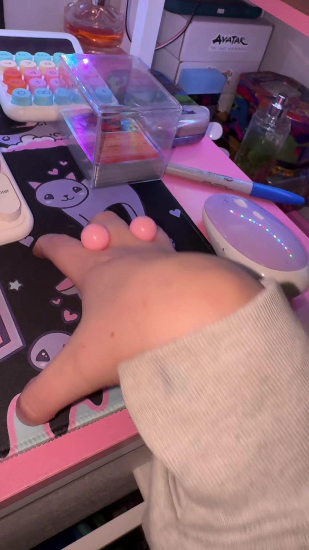 @just.a.hand