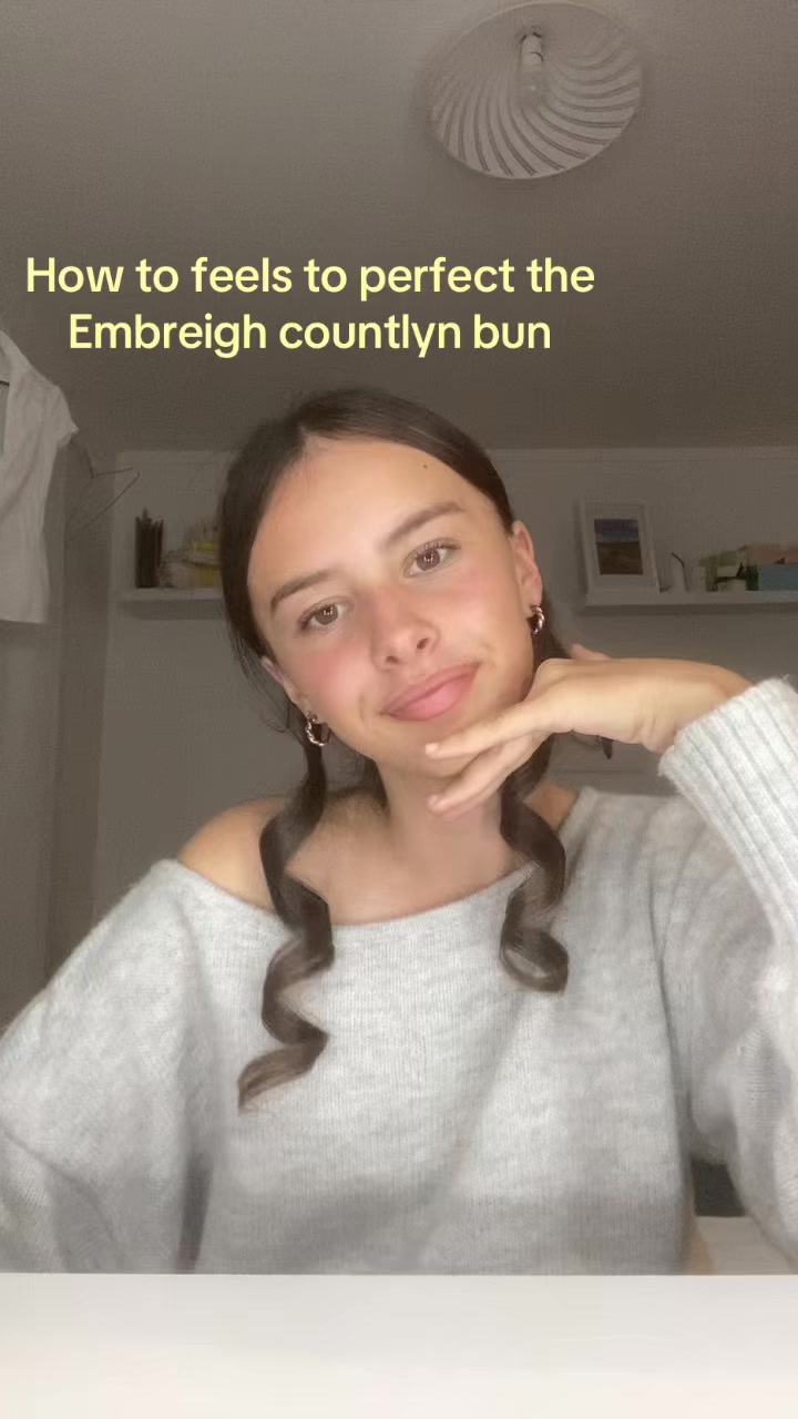 @𝐀 𝐕 𝐀