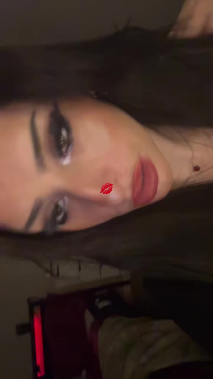 @brunettebunny777