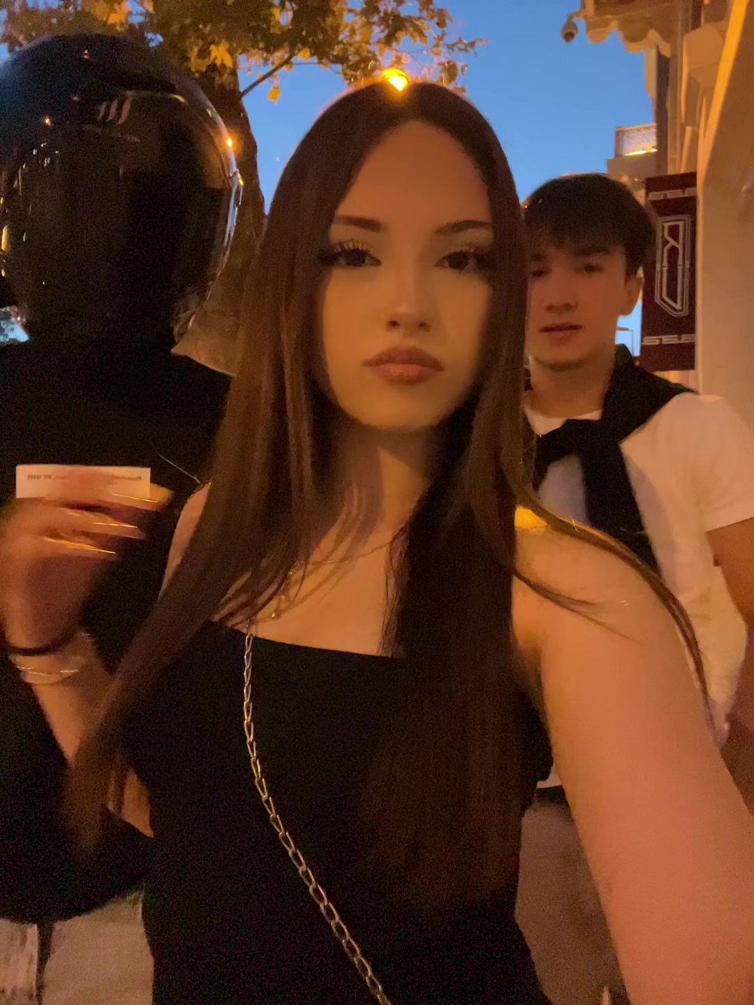 @𝑖𝑑𝑖𝑙🪩