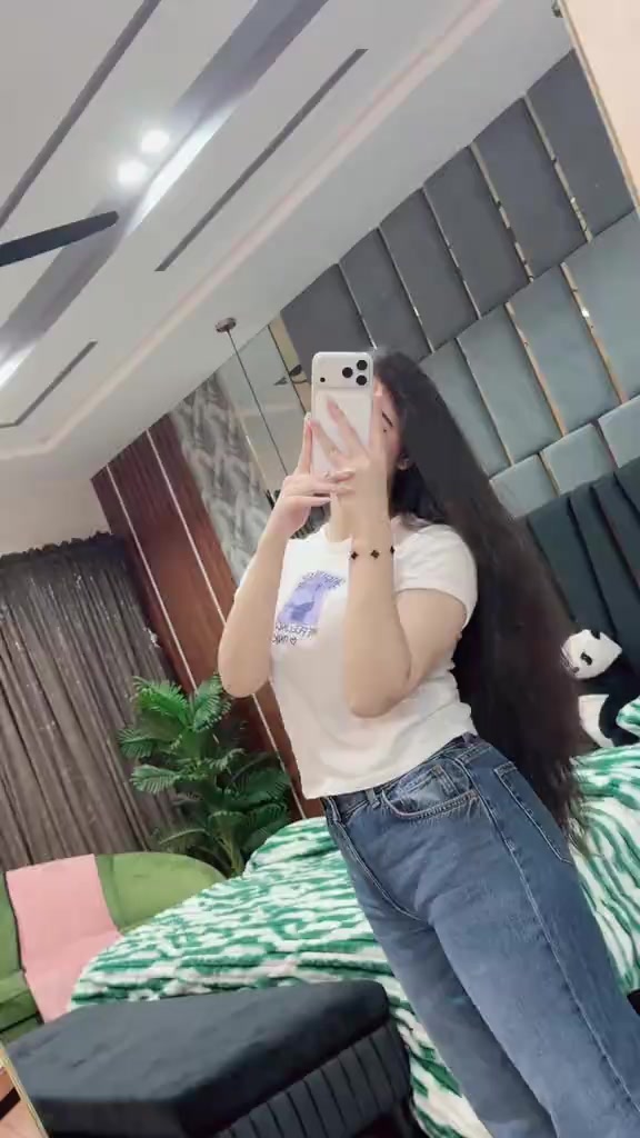@𝐢𝐭𝒙-soni-𝒌𝒖𝒓𝒊👅