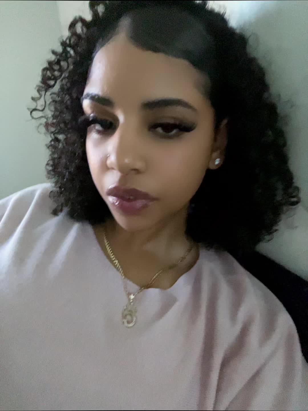 @gigiii✞