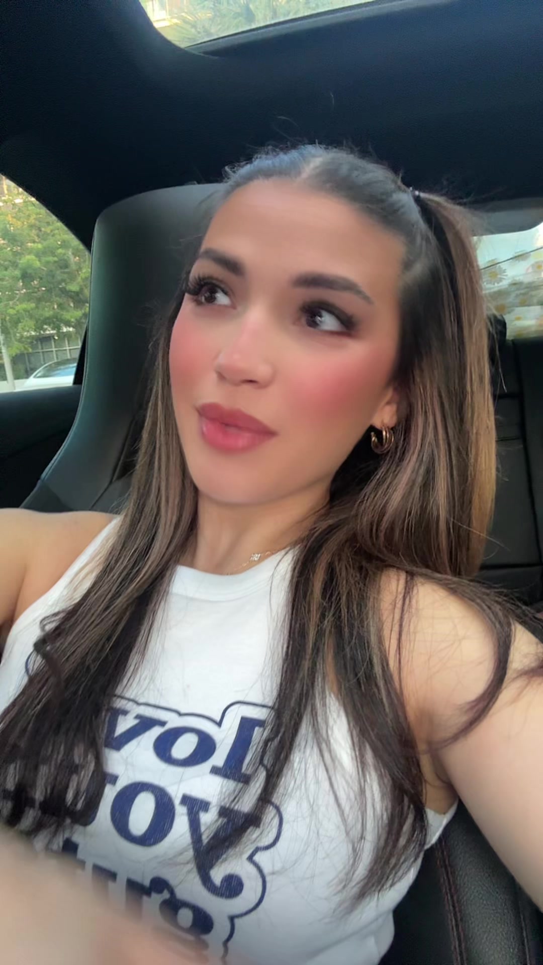 @olivia