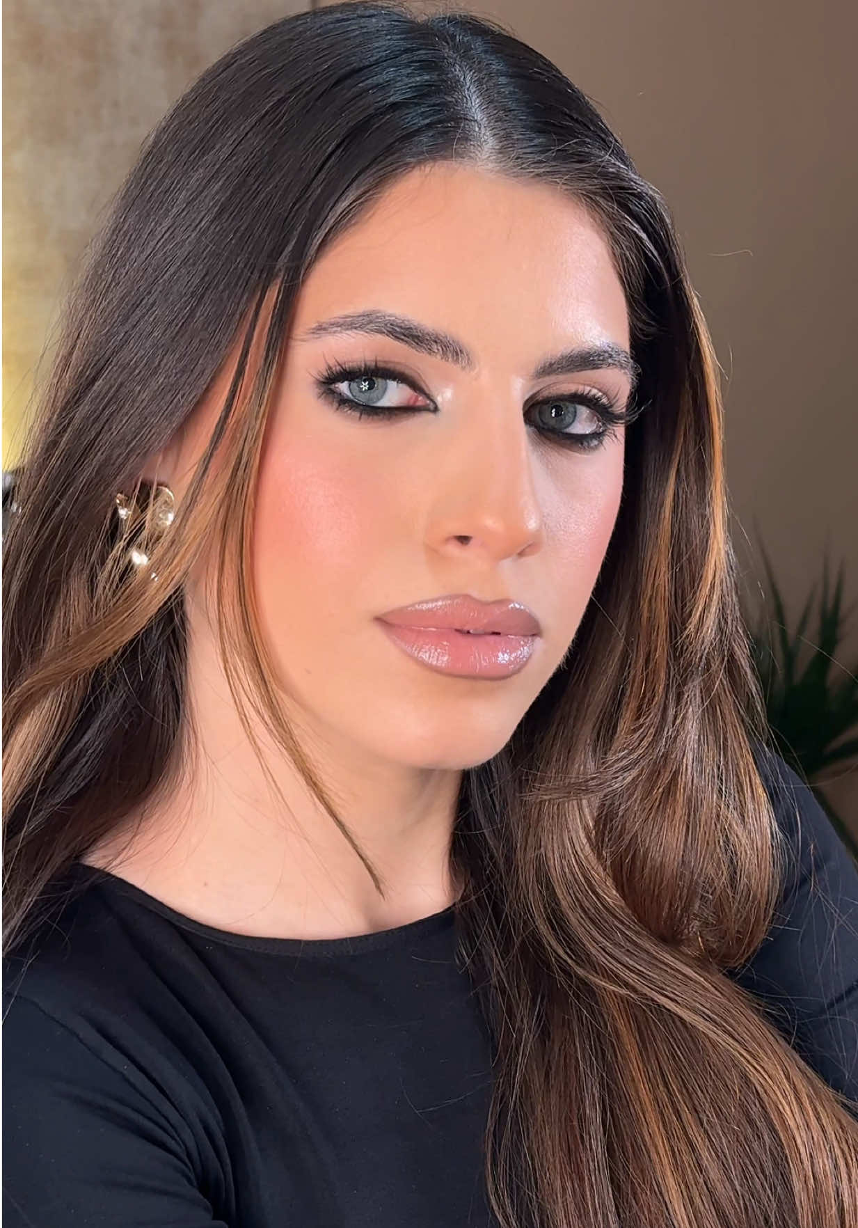 @Una | Makeup artist
