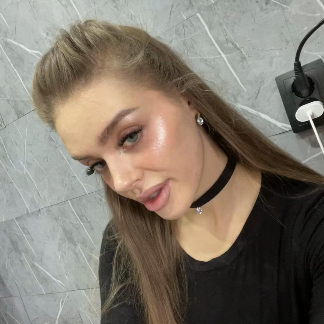 @Елена Тарабий