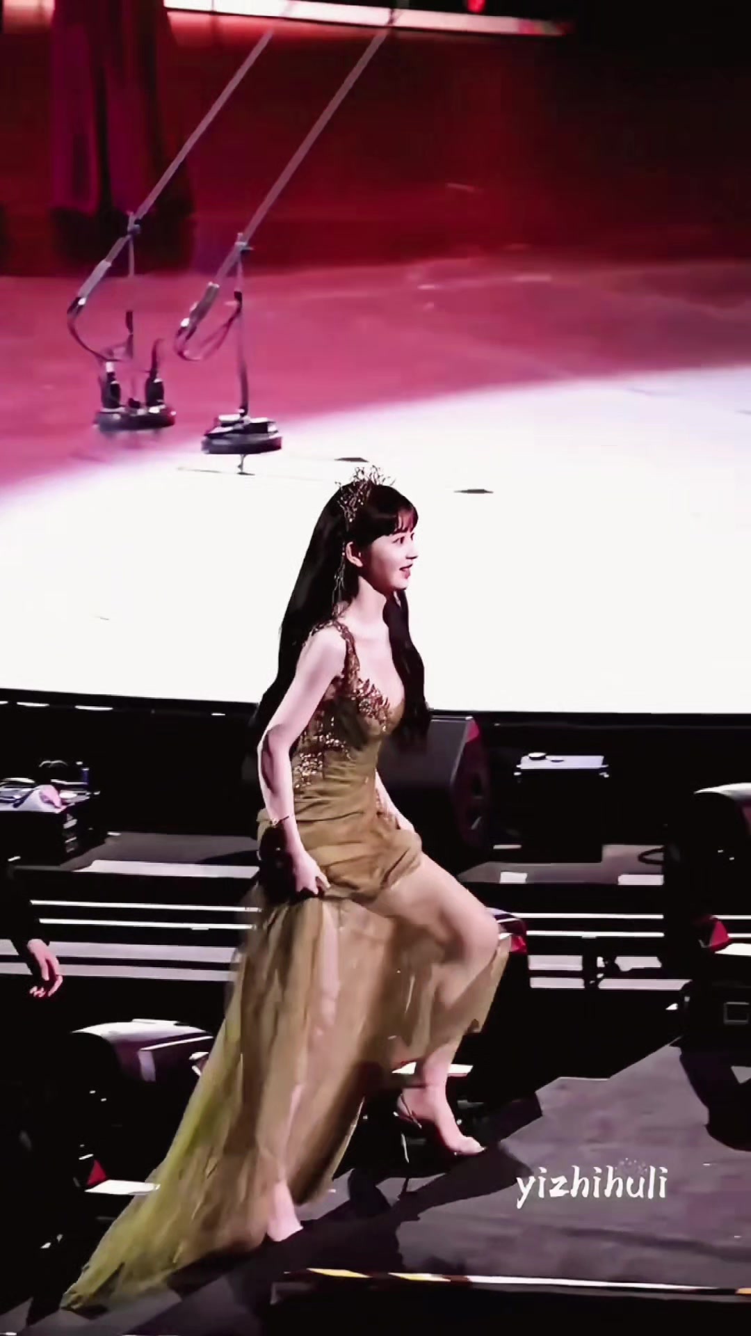 @Tiểu vương quốc của Vivian