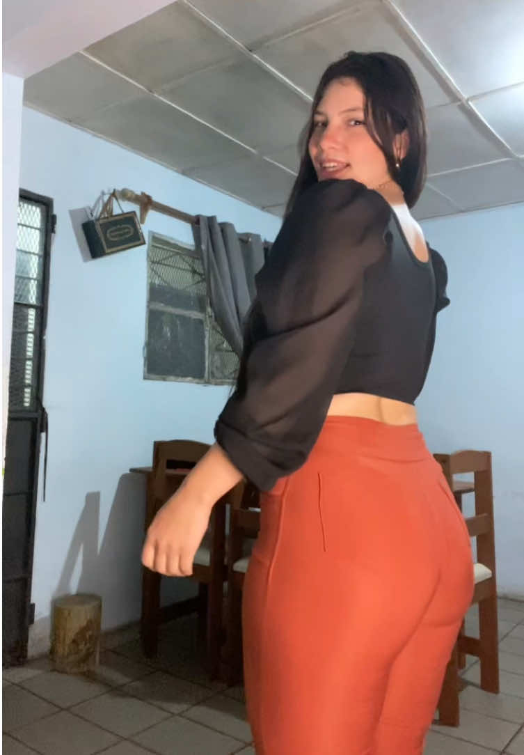 @Correa correa🍓💙❣️✨