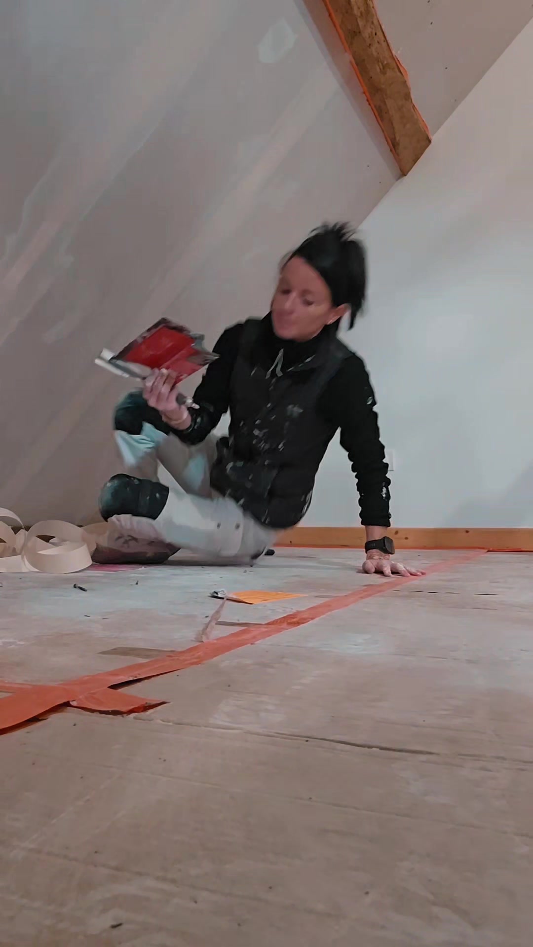 @Sàndriine la peintre 🖌👷♀️