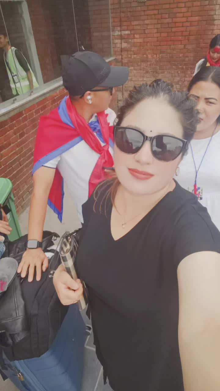 @Alina thapa.magar