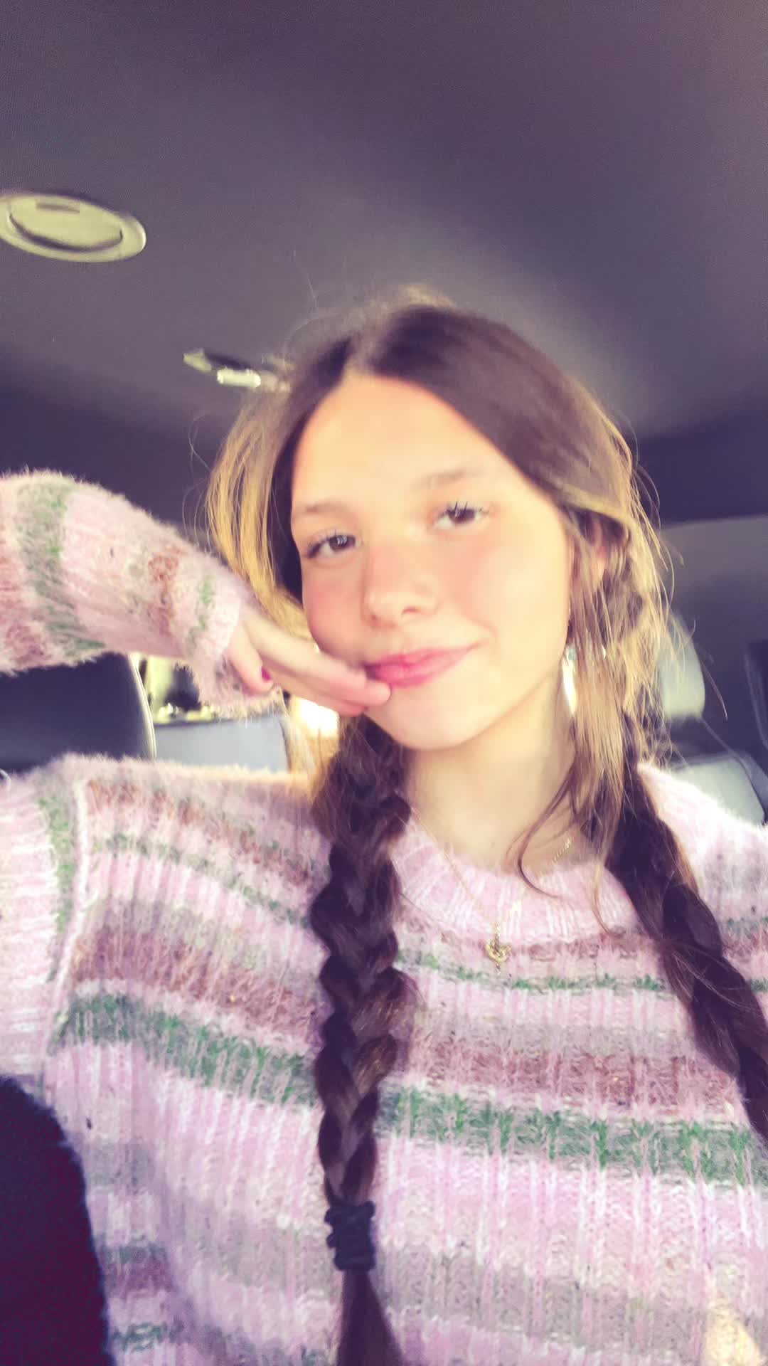 @dakotafife