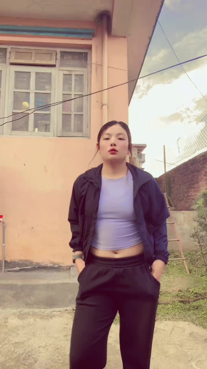 @Sangita ᥫ᭡