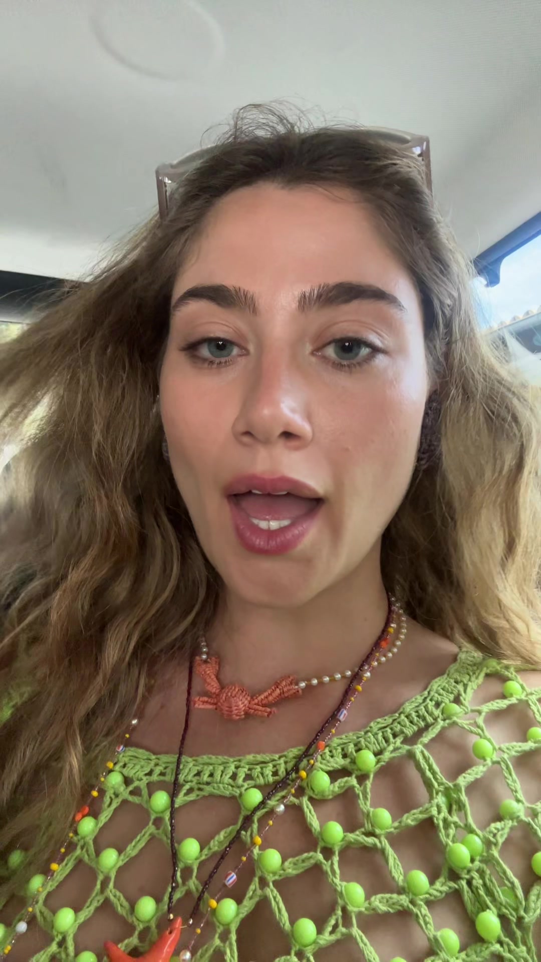 @Delusional bimbo 👑👑