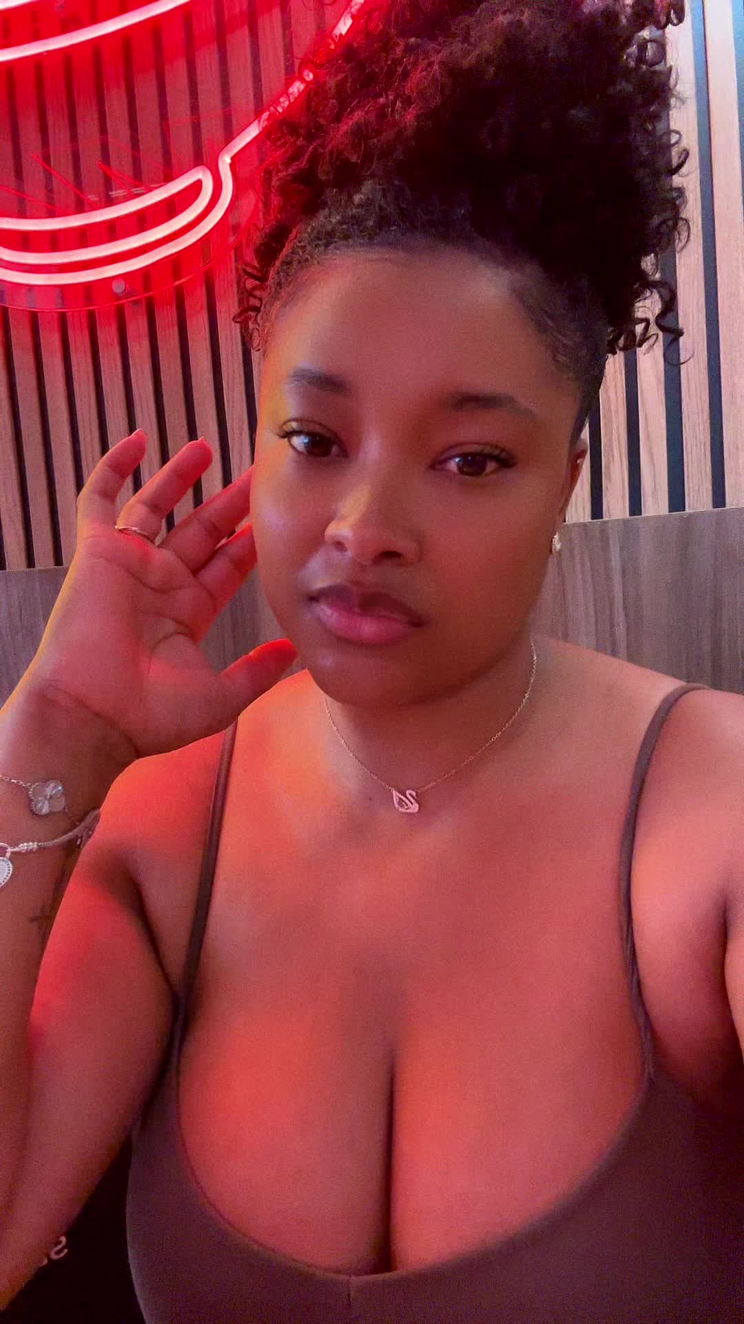 @Lenisa Furtado