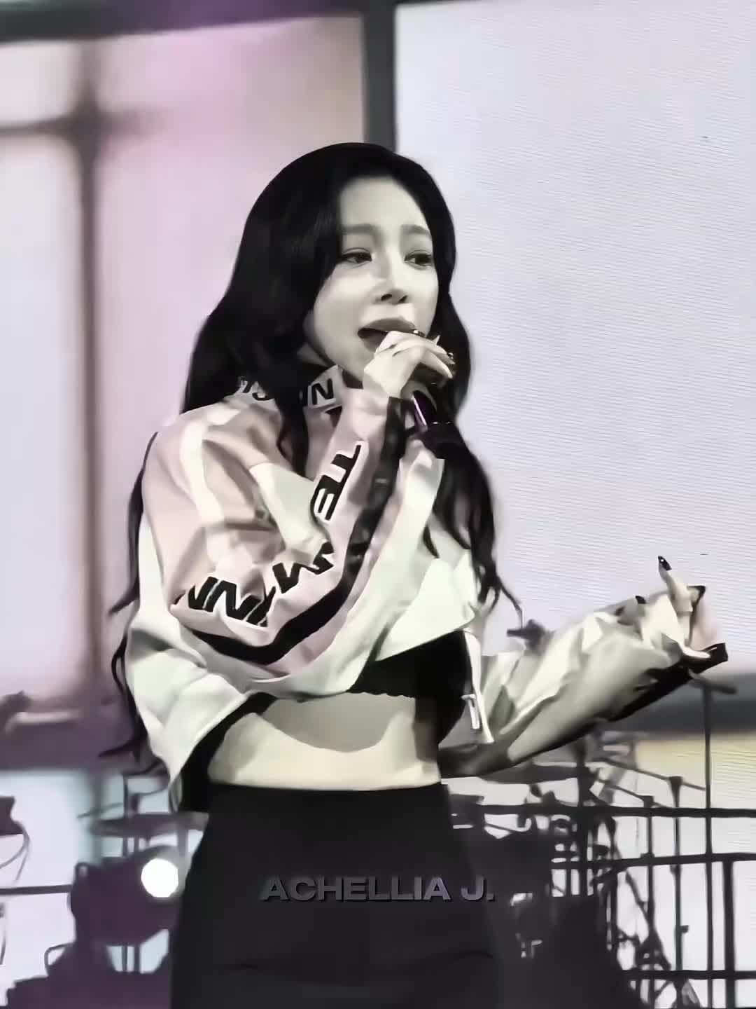 @taengoo