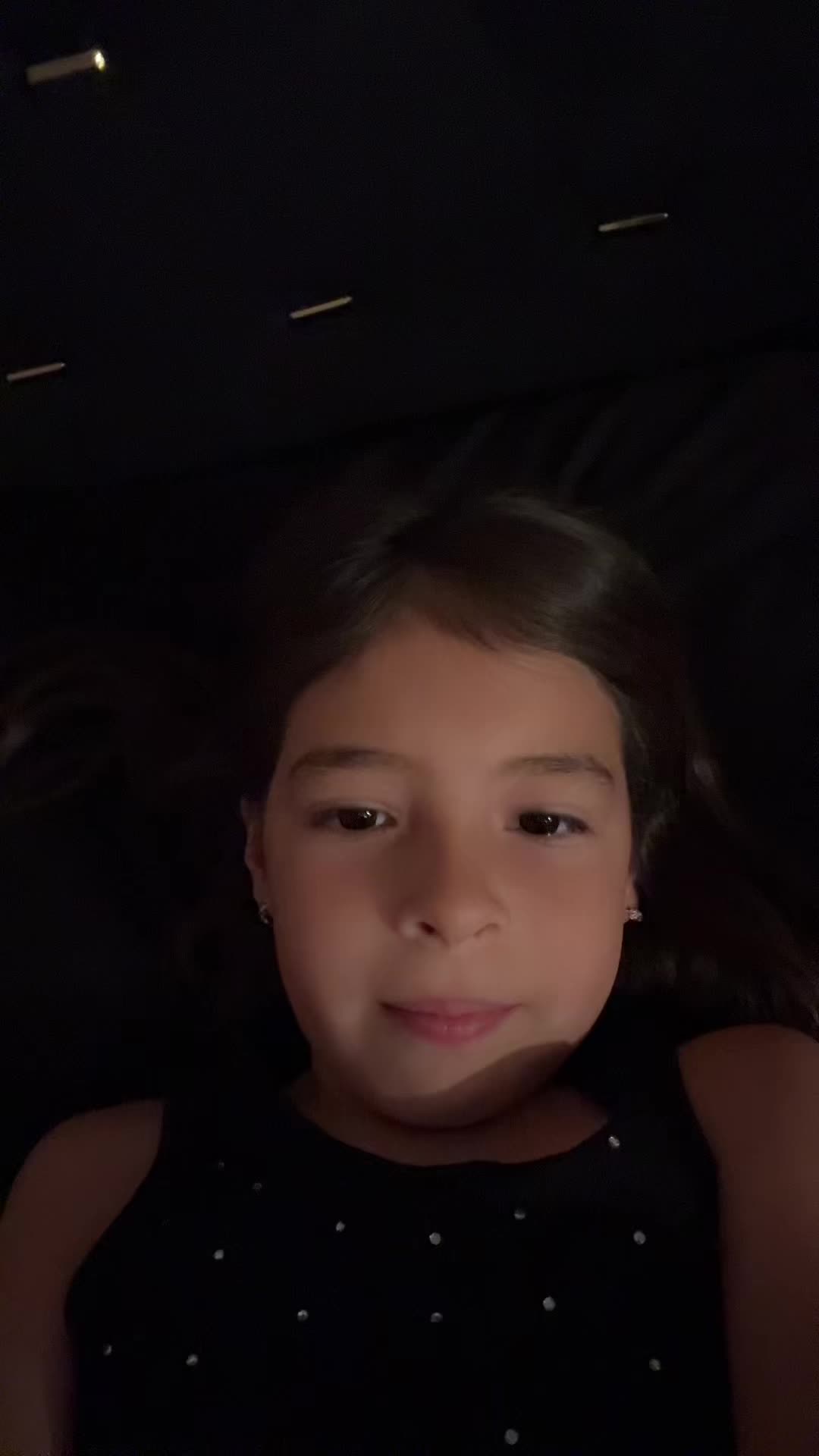 @Mia Guill&eacute;n