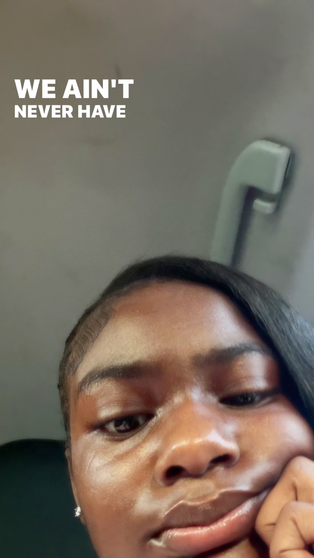 @😇