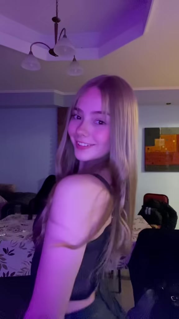 @𝒪. ᥫ᭡